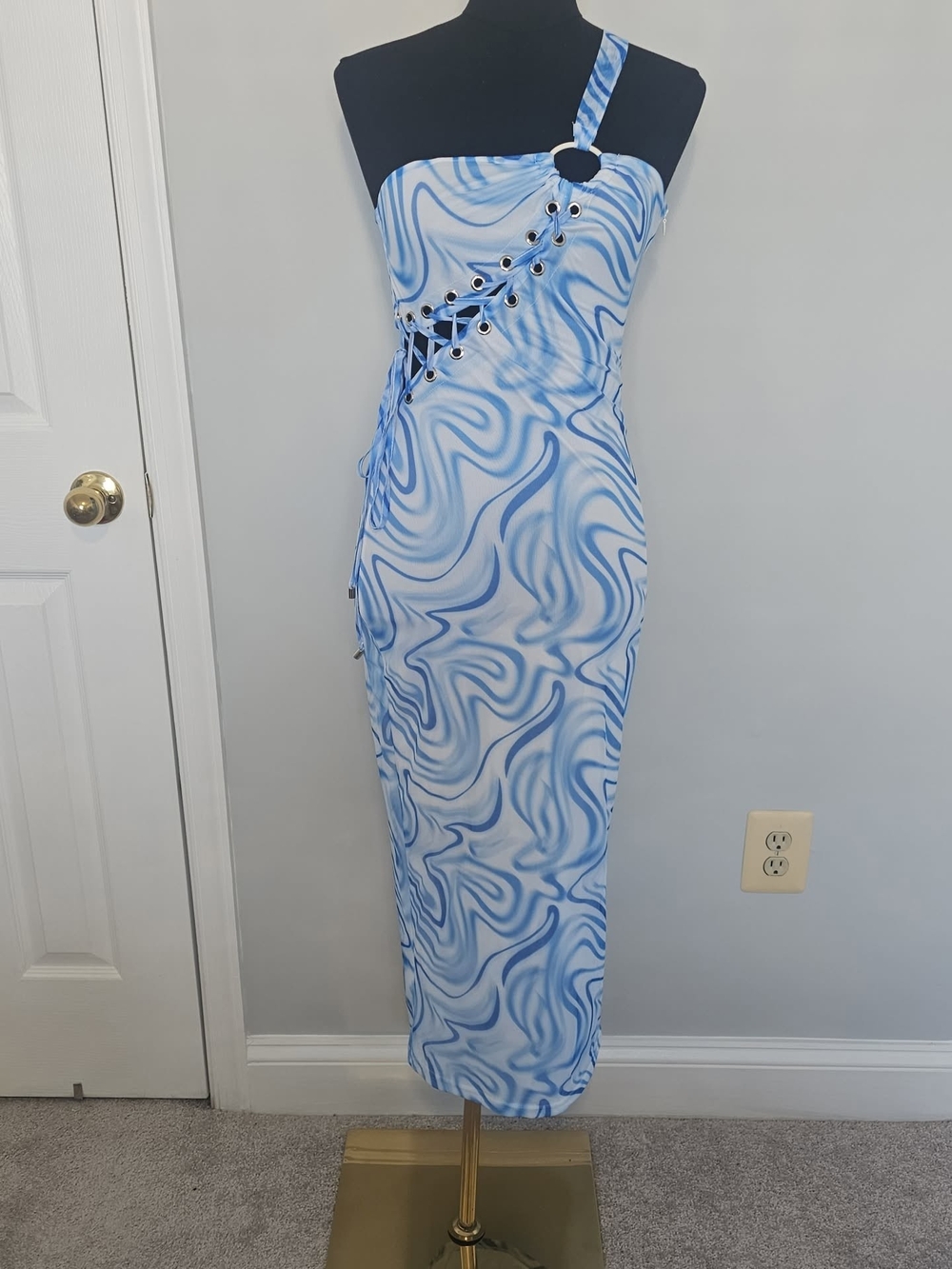 One-Shoulder Blue Swirl Lace-Up Maxi Dress